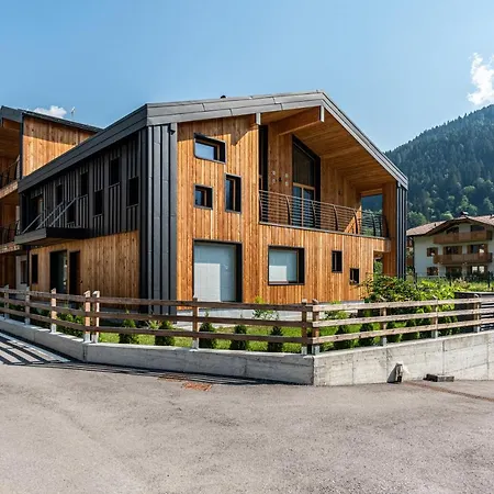 Ciasa Fatati Apartment Pinzolo